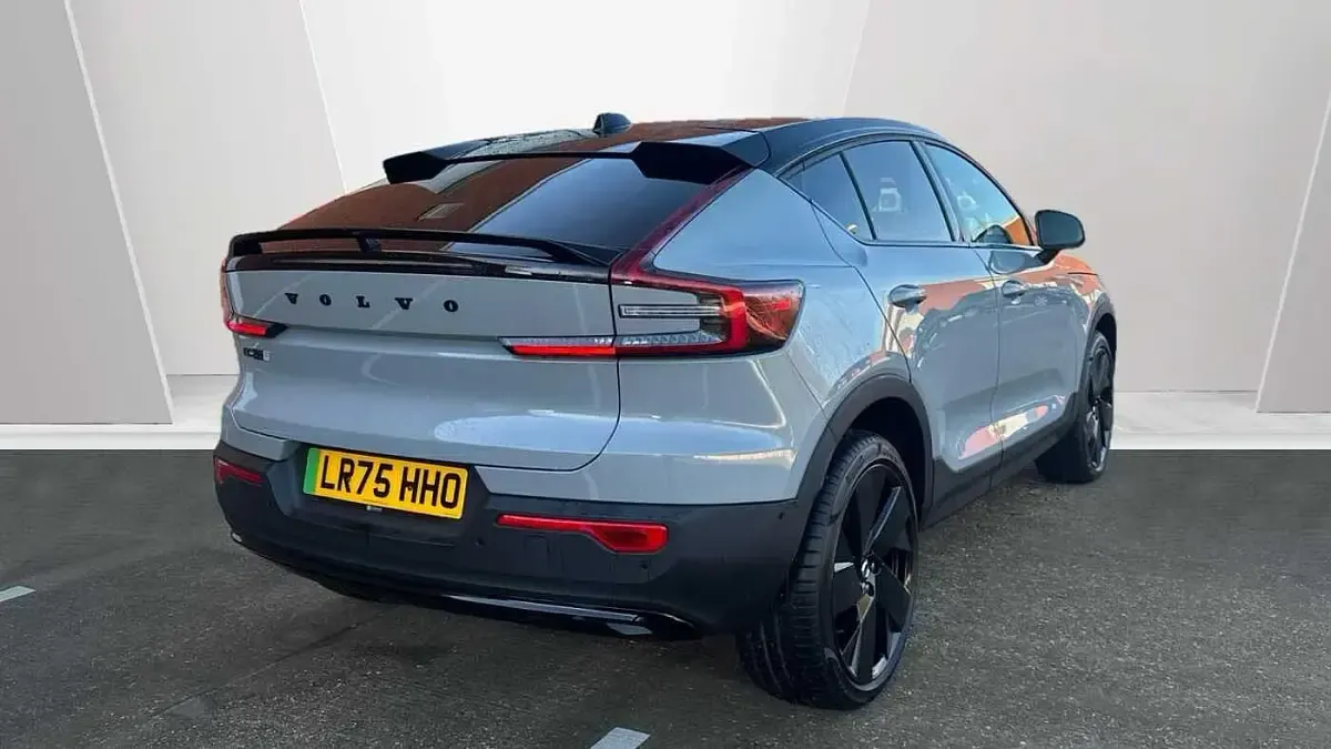 New Volvo EC40 Ultra 185 kW (252 HP) 2025 Grey SUV