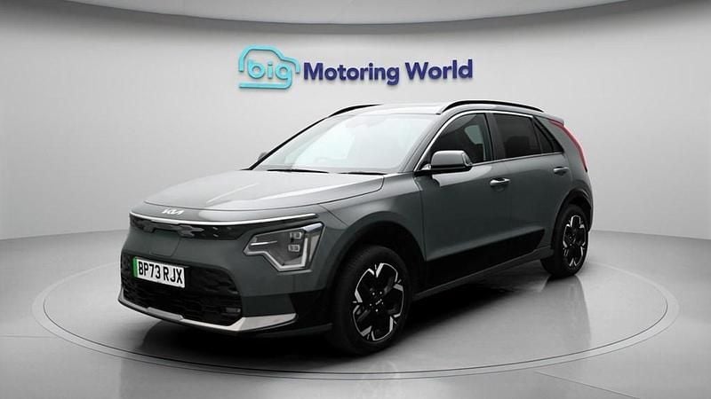 Used Kia e-Niro 147 kW (201 HP) 2024 SUV