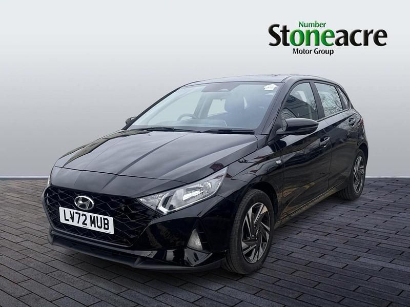 Used Hyundai i20 SE 100 HP (73 kW) 2022 Black Hatchback