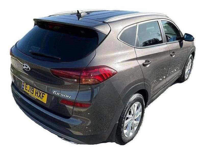 Used Hyundai Tucson SE 177 HP (130 kW) 2019 Grey SUV