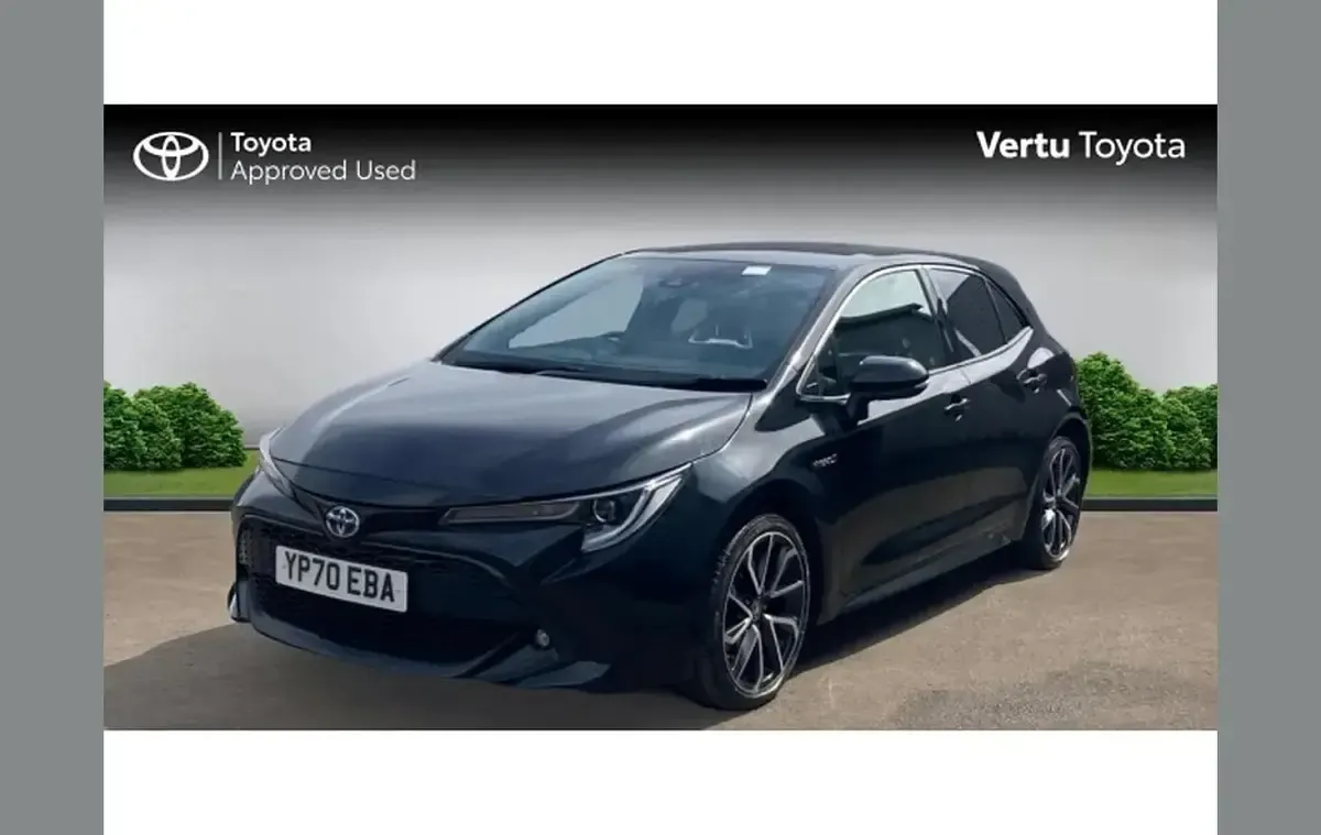 Used Toyota Corolla 122 HP (89 kW) 2020 Black Hatchback