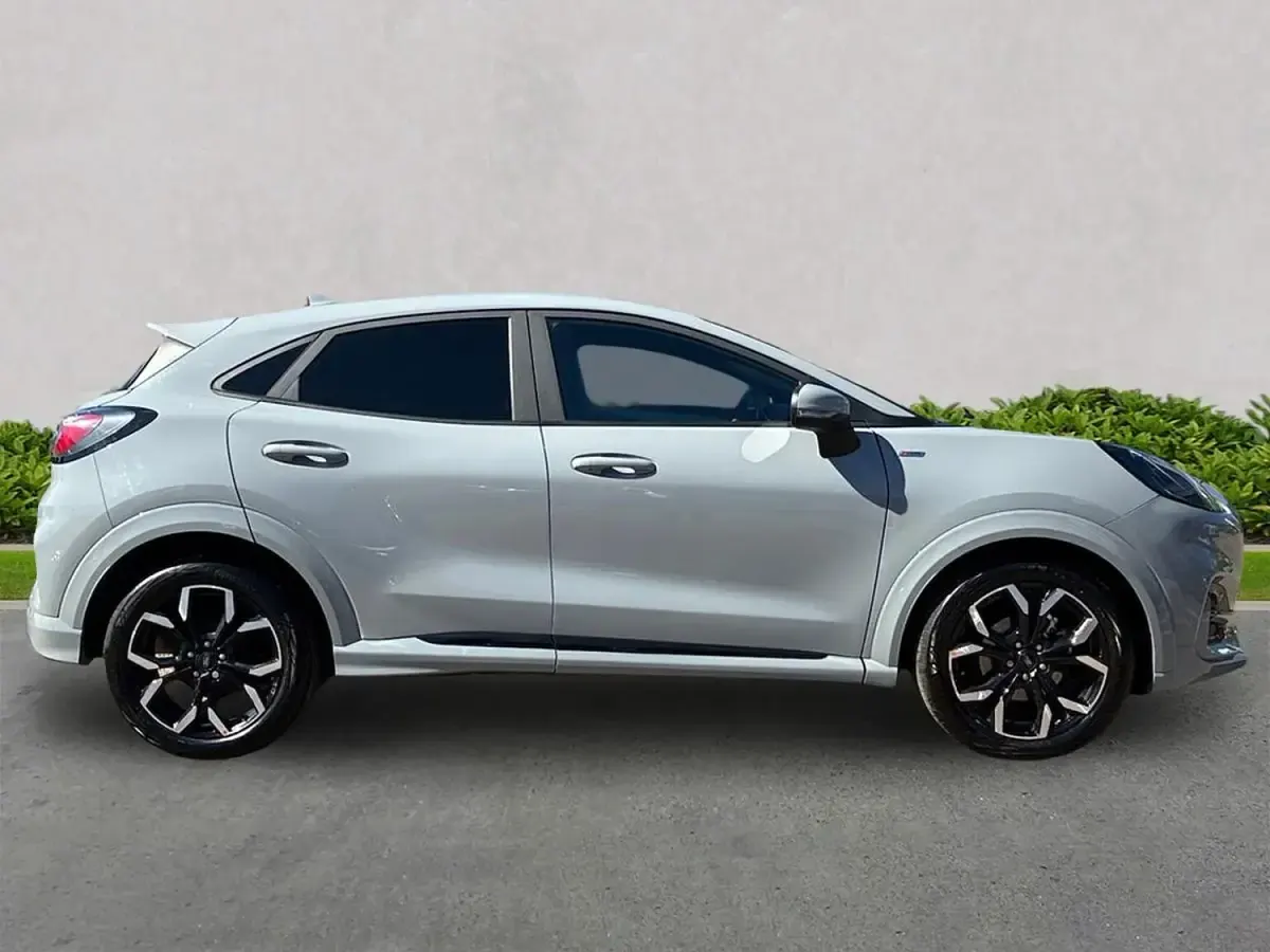 Usado Ford Puma ST-Line X 125 CV (91 kW) 2024 Gris SUV