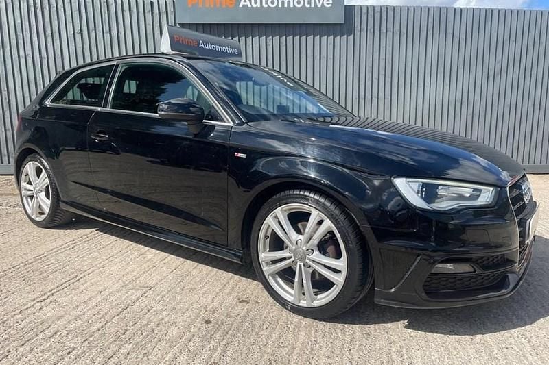 Used Audi A3 S-Line 150 HP (110 kW) 2014 Black Hatchback