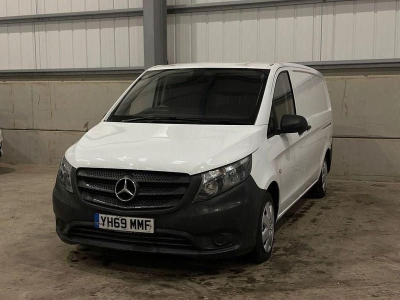 Used Mercedes Vito 136 HP (100 kW) 2019 White Van