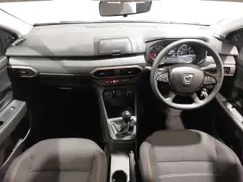Used Dacia Sandero Essentiel 100 HP (73 kW) 2022 White Hatchback