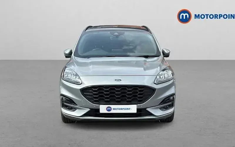 Used Ford Kuga ST-Line X 150 HP (110 kW) 2023 Silver SUV