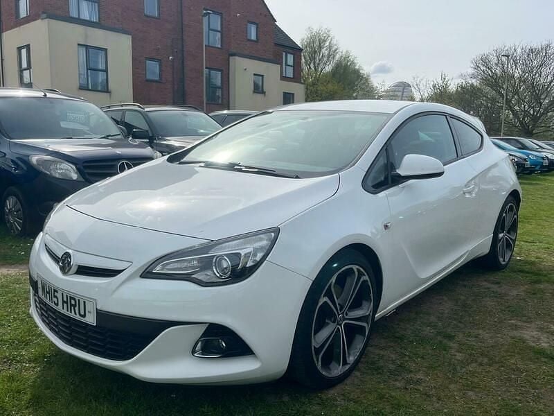 Used Vauxhall Astra GTC Edition 2015 White