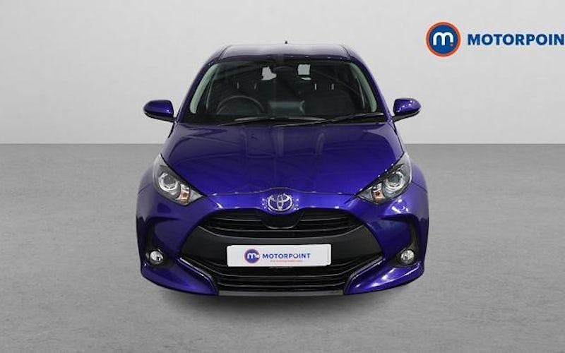 Used Toyota Yaris Hybrid 116 HP (85 kW) 2025 Blue Hatchback