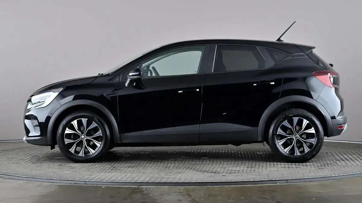 Used Renault Captur Evolution 91 HP (66 kW) 2024 Black SUV
