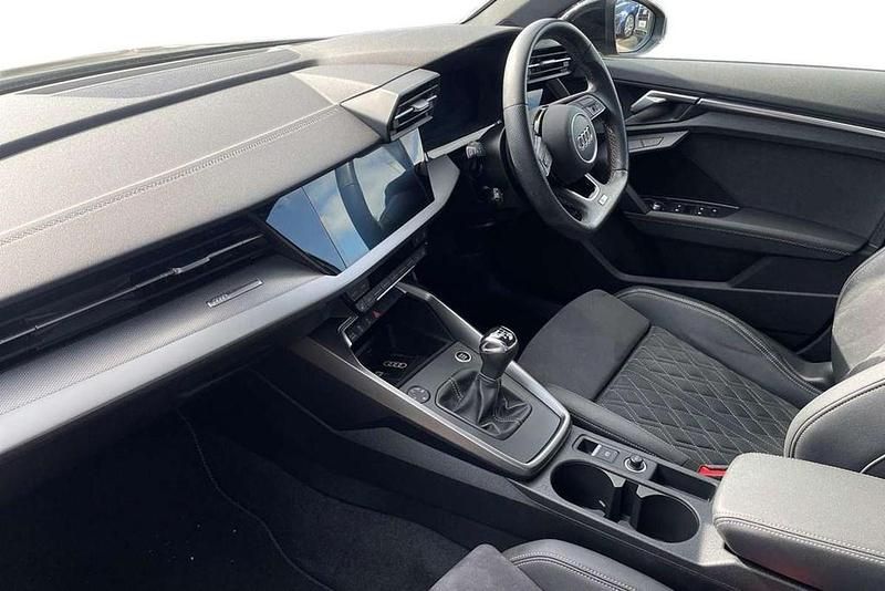 Used Audi A3 Comfort 147 HP (108 kW) 2022 Black Sedan