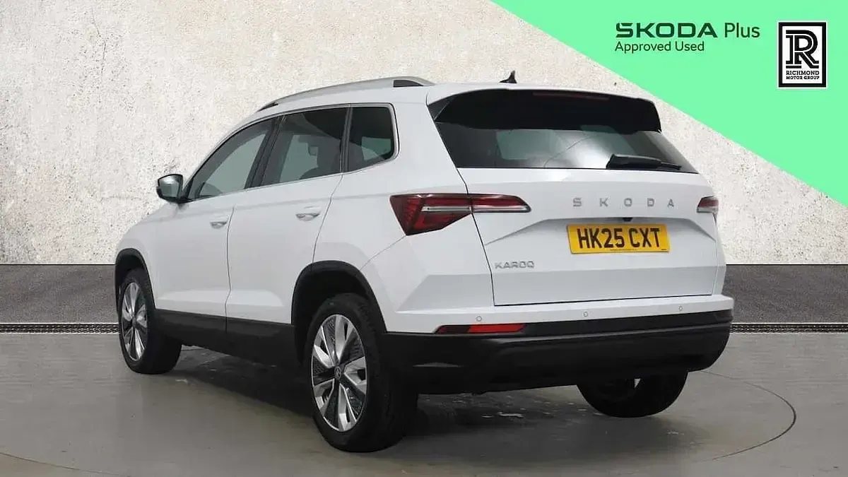Gebraucht Skoda Karoq SE L 150 PS (110 kW) 2025 Weiß SUV