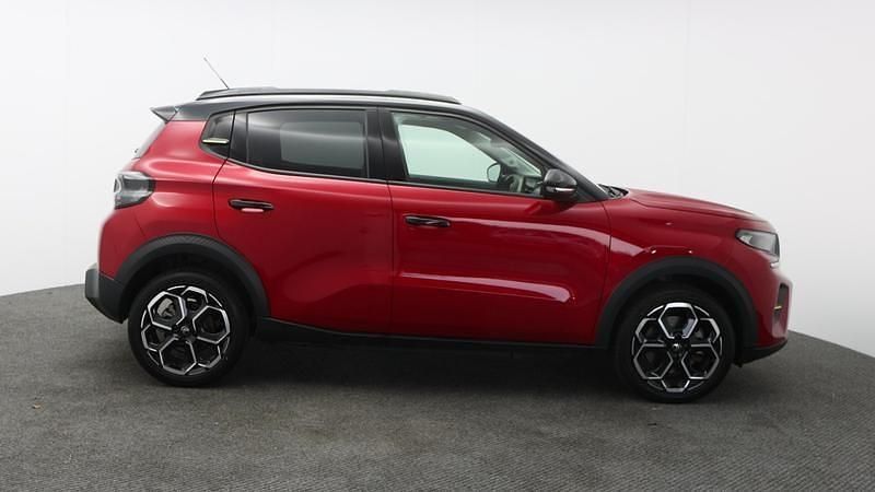 Used Citroën e-C3 83 kW (113 HP) 2025 Red Hatchback