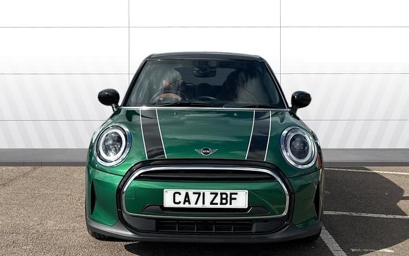 Used Mini Cooper Exclusive 136 HP (100 kW) 2021 Green Hatchback