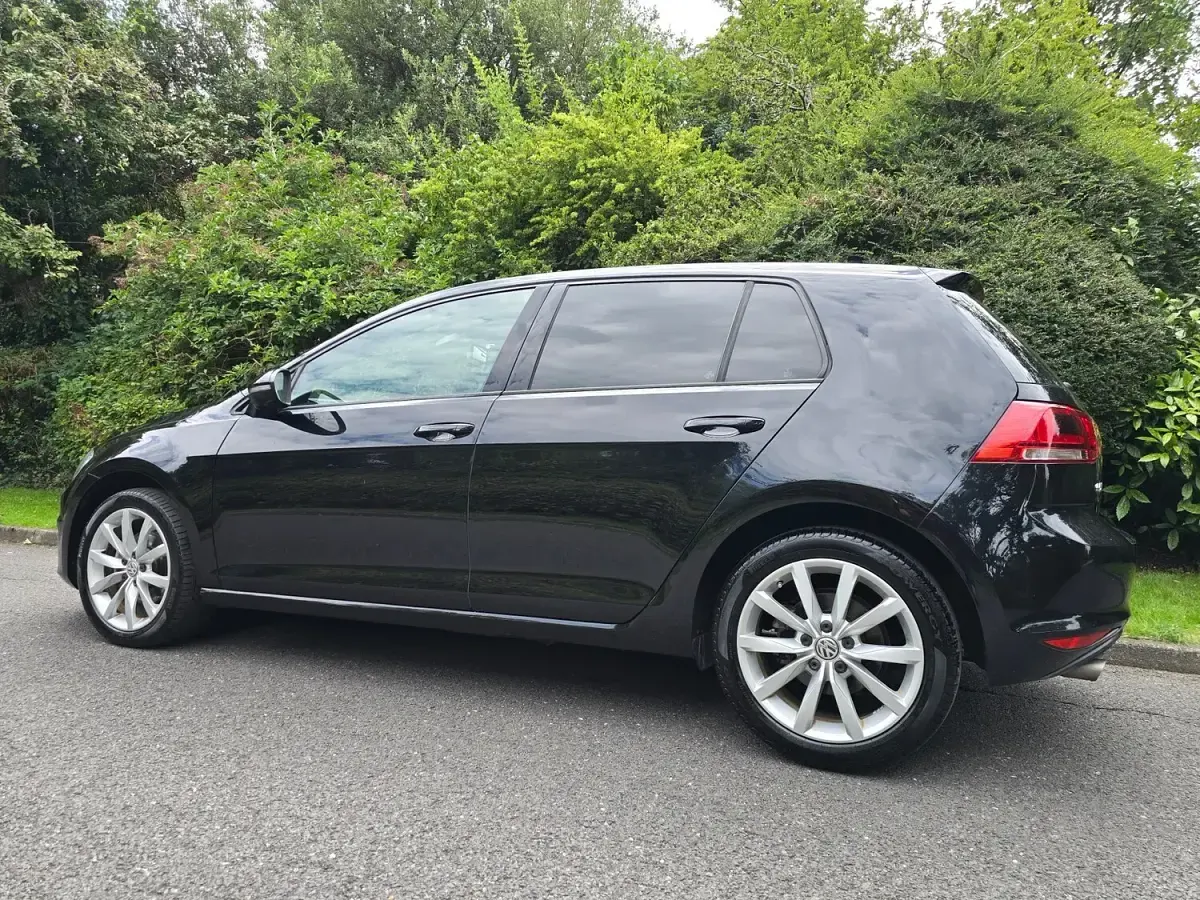 Used VW Golf VII SE 2014 Black Hatchback