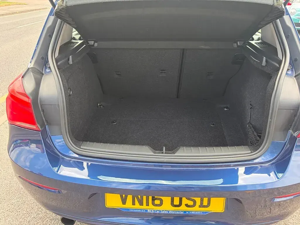 Used BMW 118 Sport Line 136 HP (100 kW) 2016 Blue Hatchback