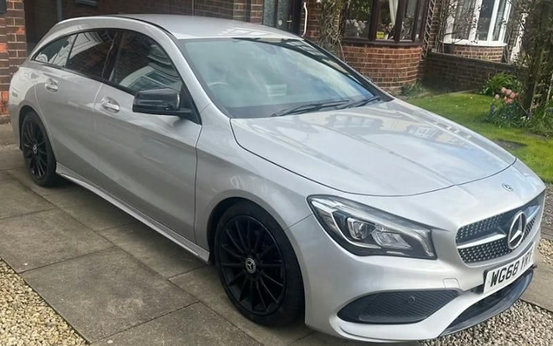 Used Mercedes CLA220 Shooting Brake AMG line 170 HP (125 kW) 2019 Estate