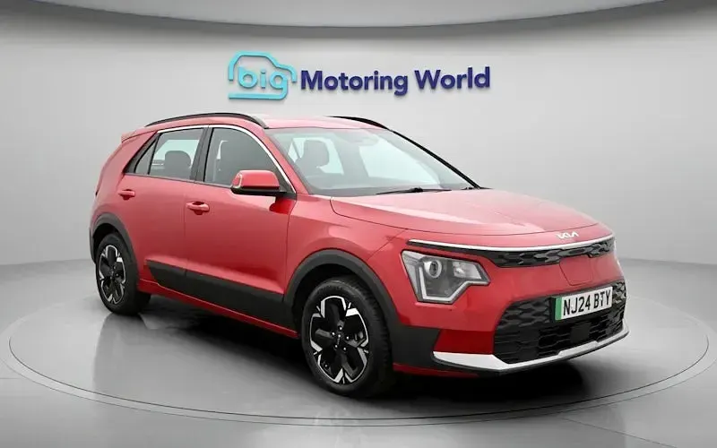 Used Kia Niro 150 kW (204 HP) 2025 SUV