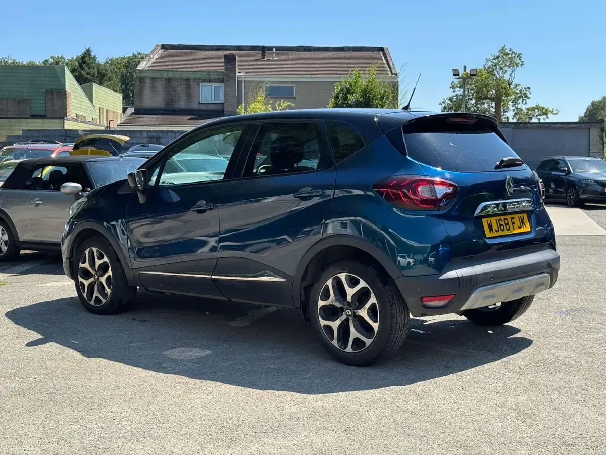 Used Renault Captur GT-Line 2018 Blue SUV