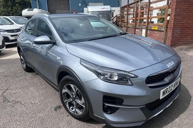 Silver Used 2022 Kia XCeed 2 SUV | £11,495 (Fair price) - Image 1/1