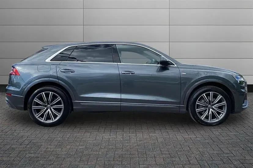Used Audi Q8 S-Line 286 HP (210 kW) 2019 Grey SUV