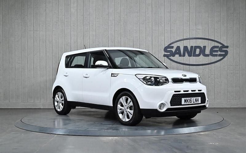 Used Kia Soul 136 HP (100 kW) 2015 White SUV