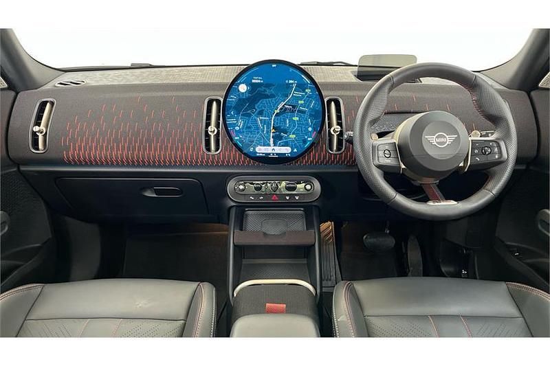 Used Mini Countryman Sport 170 HP (125 kW) 2024 Nanuq white SUV