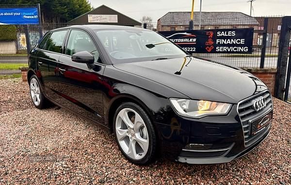 Black Used 2013 Audi A3 Comfort Hatchback | £6,350 (Fair price) - Image 1/4