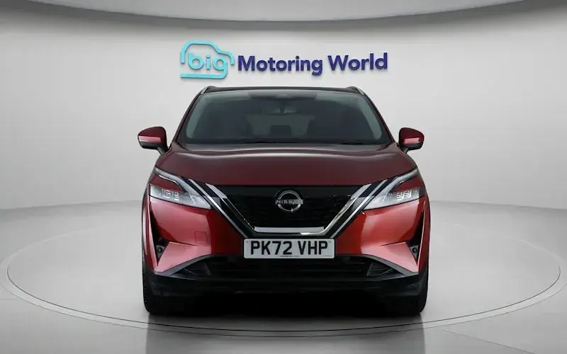 Used Nissan Qashqai N-Connecta 190 HP (139 kW) 2023 Red SUV