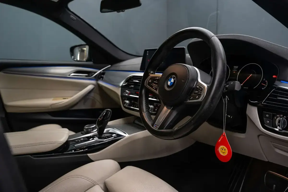 Used BMW 520 M Sport 187 HP (137 kW) 2018 Grey Sedan