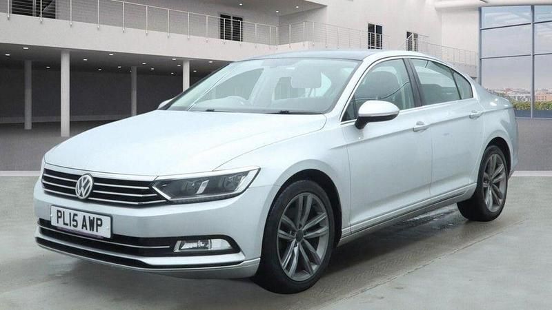 Used VW Passat SE 2015 Silver Sedan