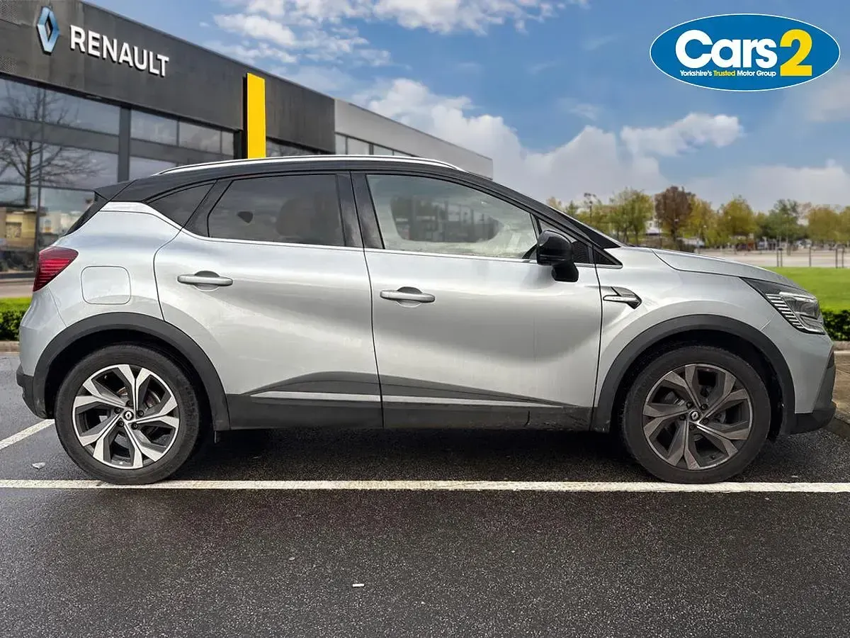 Used Renault Captur R.S. 140 HP (102 kW) 2022 Grey/black  SUV