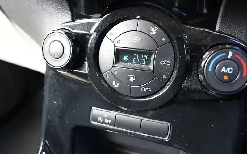 Usado Ford Fiesta Titanium 95 HP (69 kW) 2017 Citadino