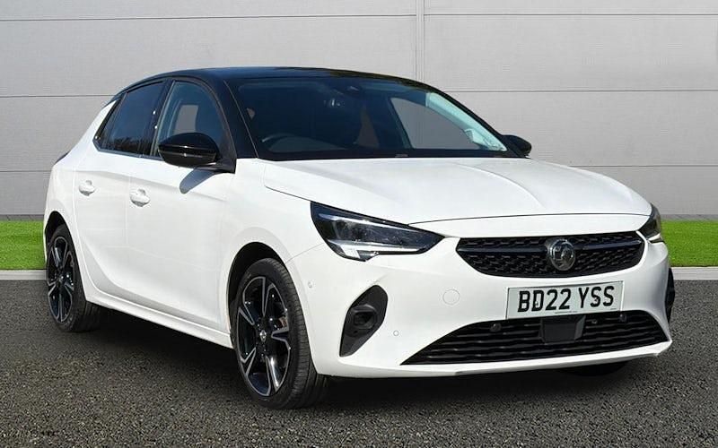 Second-hand Vauxhall Corsa Edition 75 CP (55 kW) 2022 Alb Hatchback