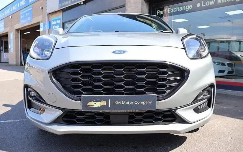 Usado Ford Puma ST-Line 125 HP (91 kW) 2023 Prateado SUV