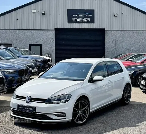 Used VW Golf VII Match 115 HP (84 kW) 2019 White Hatchback