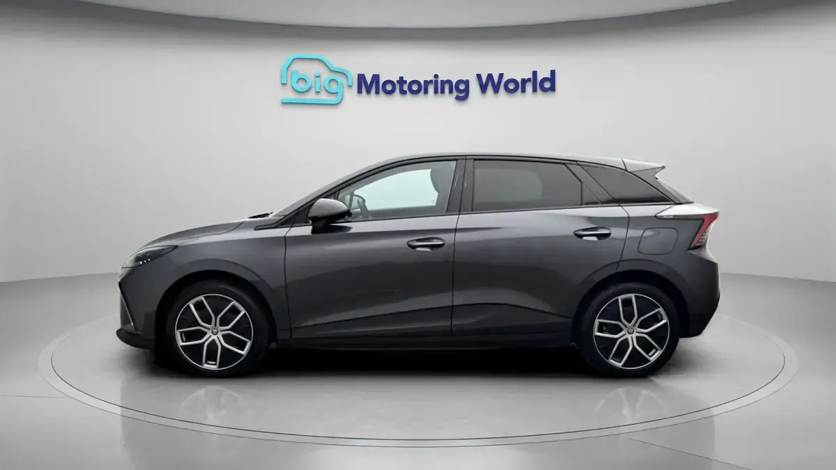 Used MG MG4 EV Trophy 319 kW (435 HP) 2025 Grey Hatchback