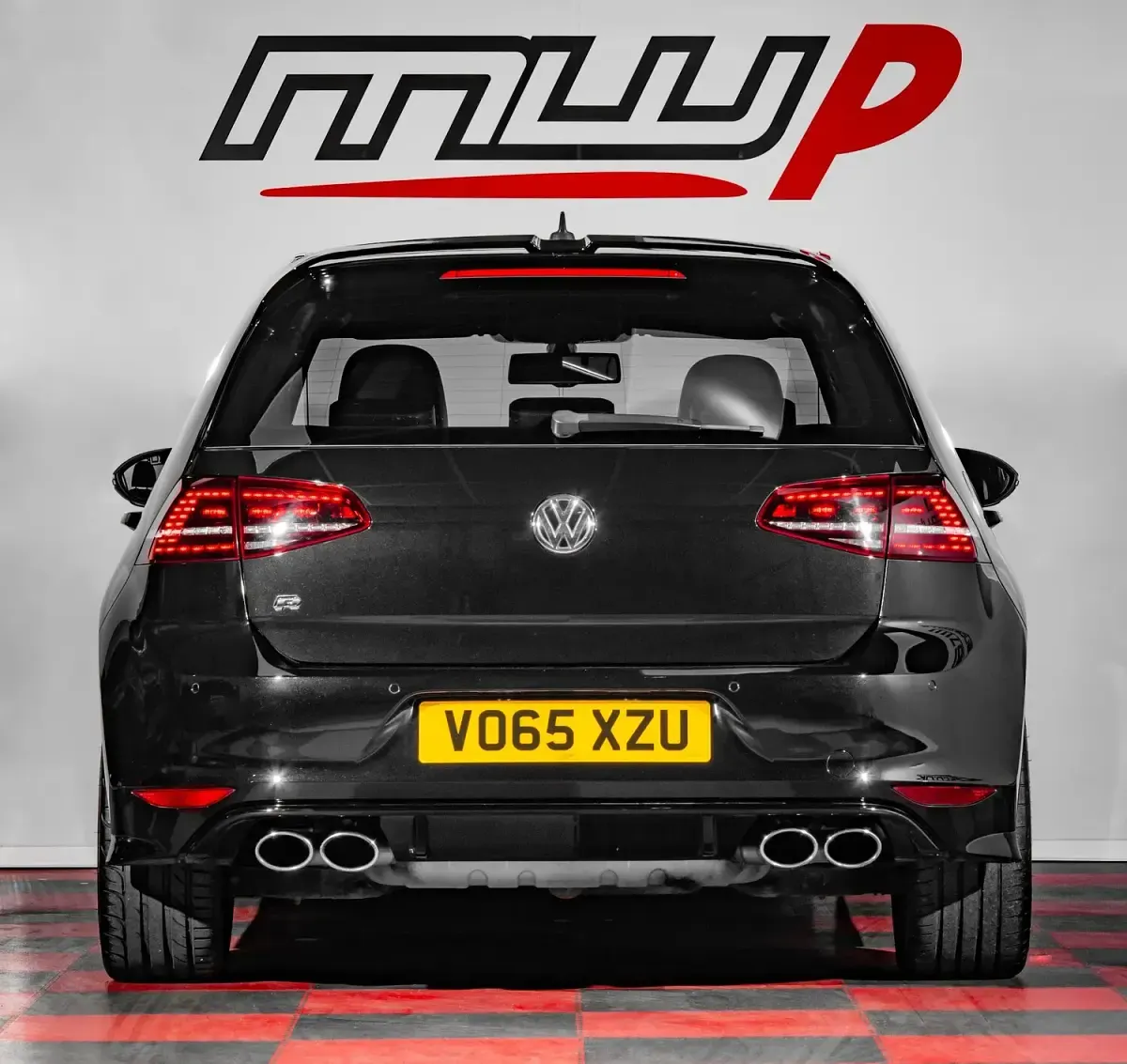 Used VW Golf VII R 300 HP (220 kW) 2015 Black Hatchback