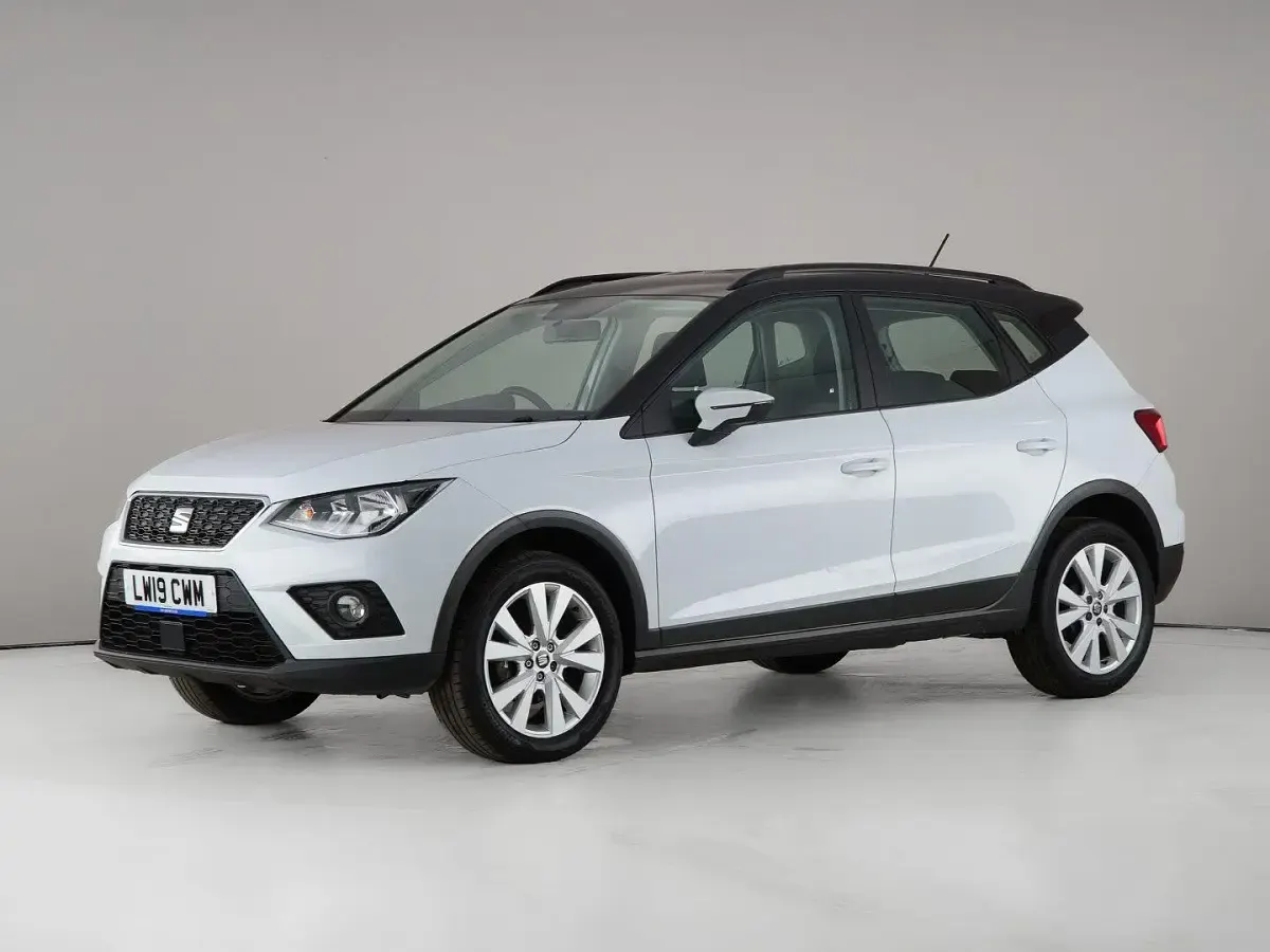 Used Seat Arona SE Technology 2019 White SUV