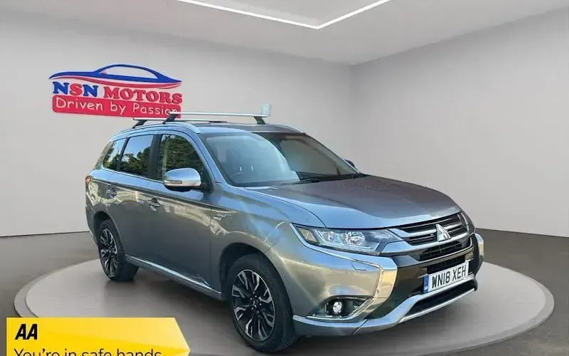 Used Mitsubishi Outlander P-HEV 203 HP (149 kW) 2018 SUV