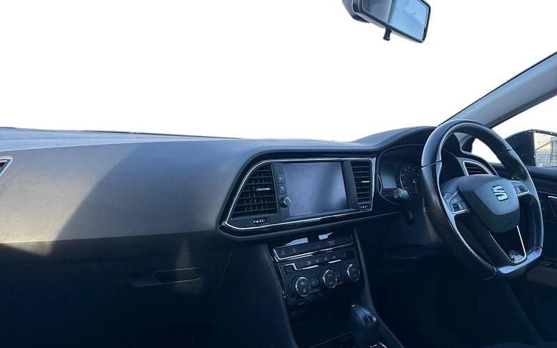 Used Seat Leon FR 184 HP (135 kW) 2017 Black Hatchback