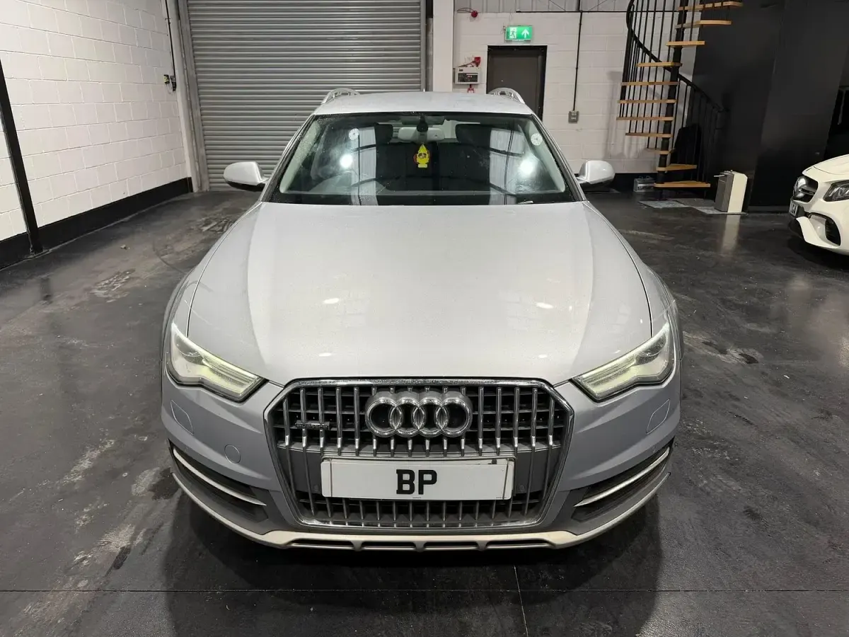 Used Audi A6 Allroad 315 HP (231 kW) 2015 Silver Estate