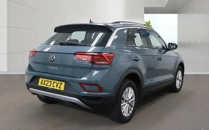 Used VW T-Roc Life 150 HP (110 kW) 2025 SUV