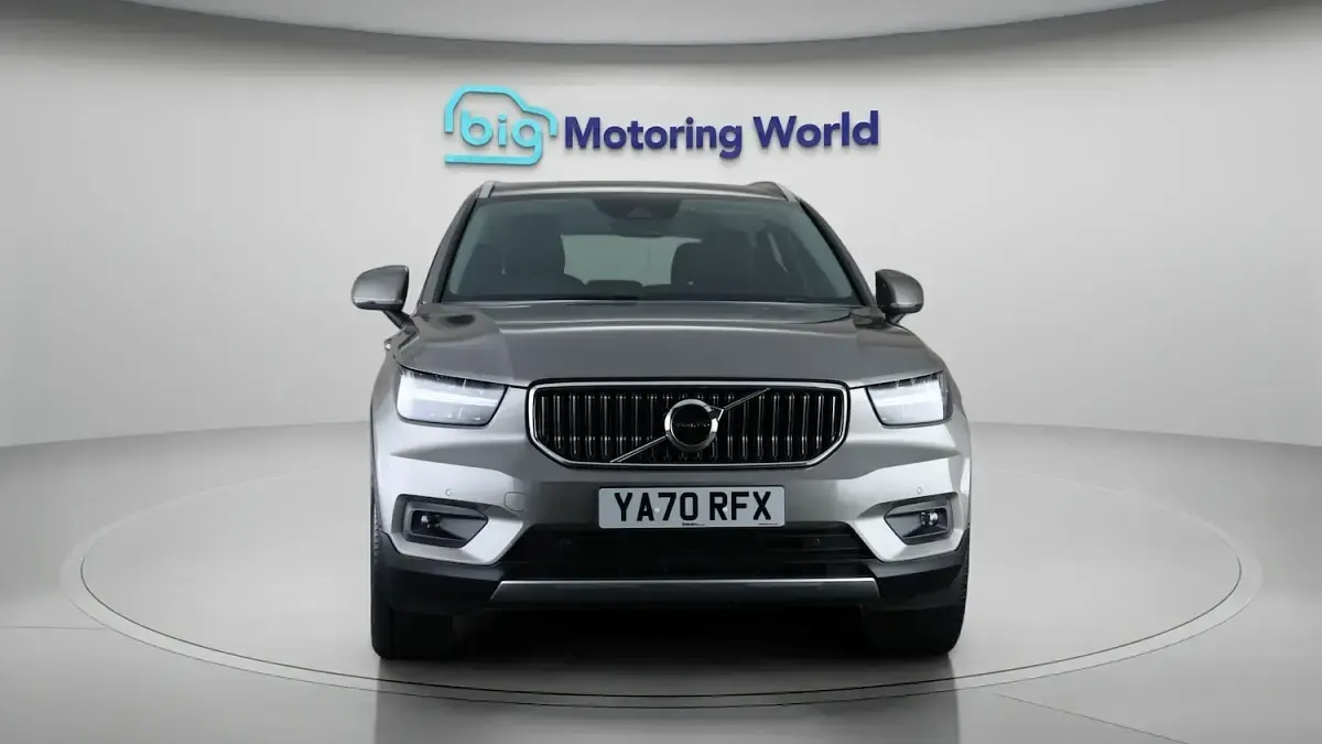 Used Volvo XC40 Inscription 197 HP (144 kW) 2021 Grey SUV