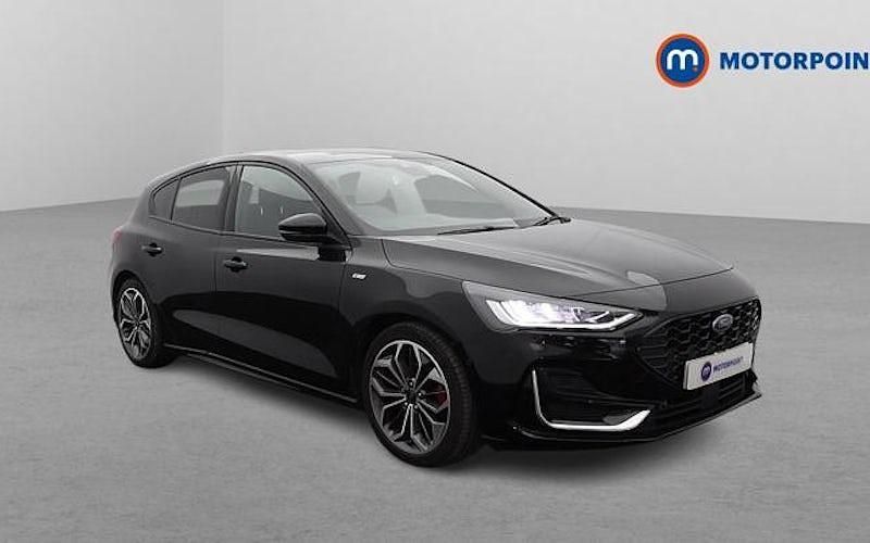 Used Ford Focus ST-Line 125 HP (91 kW) 2022 Black Hatchback