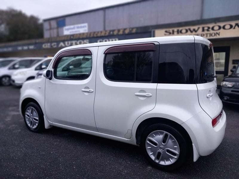 Used Nissan Cube 2012 White MPV