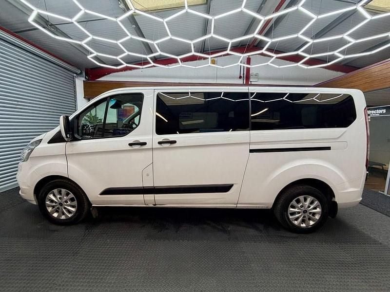 Used Ford Transit Custom Trend 130 HP (95 kW) 2022 White Estate