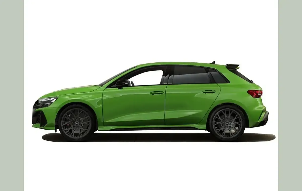 Ny Audi RS3 Comfort 400 HK (294 kW) 2026 Grön Sedan