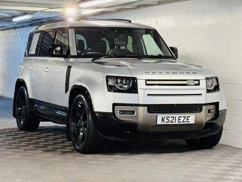 Silver Used 2021 Land Rover Defender HSE Dynamic SUV | £49,989 (Super price) - Image 1/4