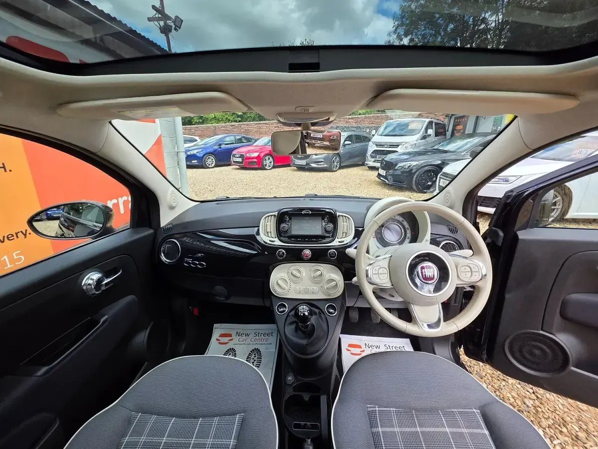 Used Fiat 500 Lounge 69 HP (50 kW) 2018 Black Hatchback