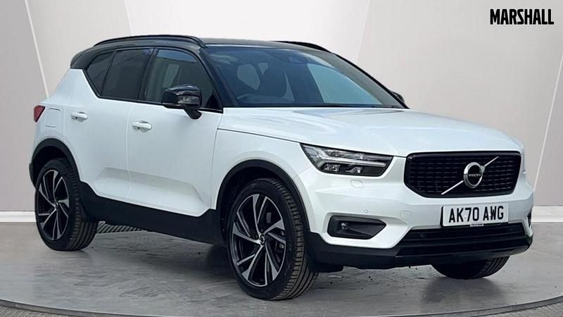 White Used 2021 Volvo XC40 R-Design Pro SUV | £22,487 (Super price) - Image 1/4
